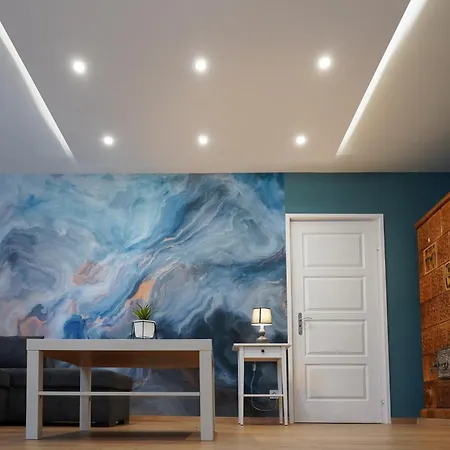 Szent Istvan Koronaja Apartament Strigoniu