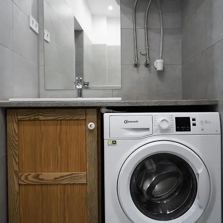 Szent Istvan Koronaja Apartament Strigoniu